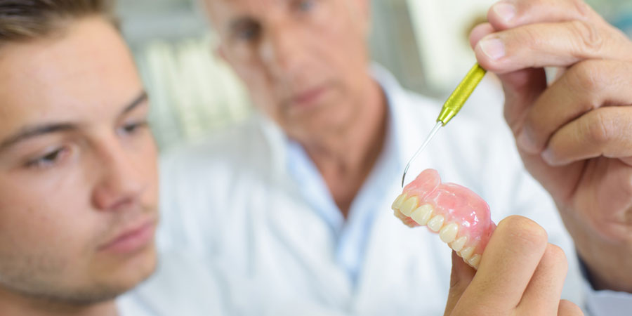 Dental Prosthetist Beecroft, Dental Clinic Strathfield, Dental Relines North Shore